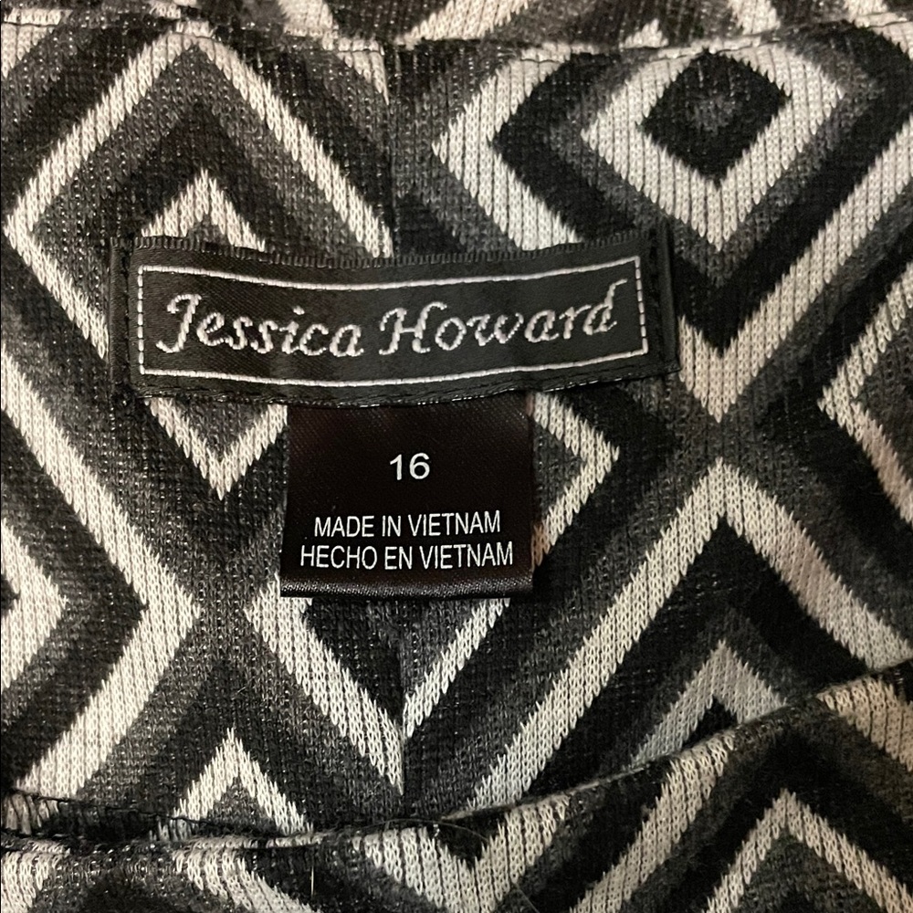 Jessica Howard Black, White & Gray Geometric Midi Dress - Picture 2 of 7